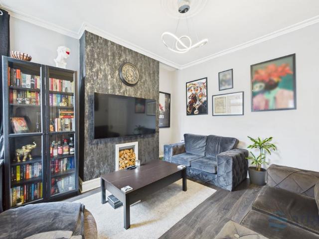 Rosslyn Street, Aigburth, L17, L4, Chiltern