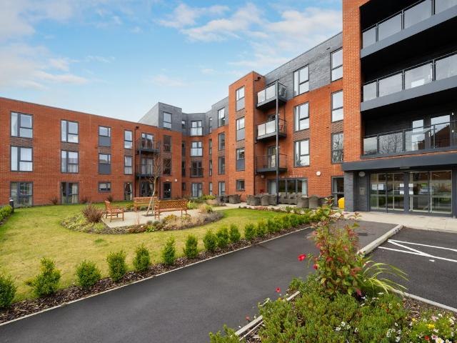 Rotten Row, Lichfield WS13, 1 bed flat to rent, £2,930 pcm | PrimeLocation