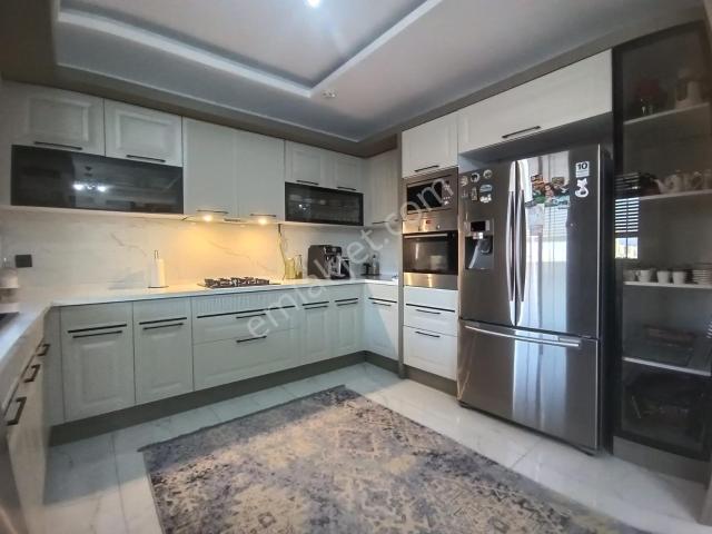 Rota Dan Winstown Civarı 3.5+1 Havuzlu Satılık Lüks Daire