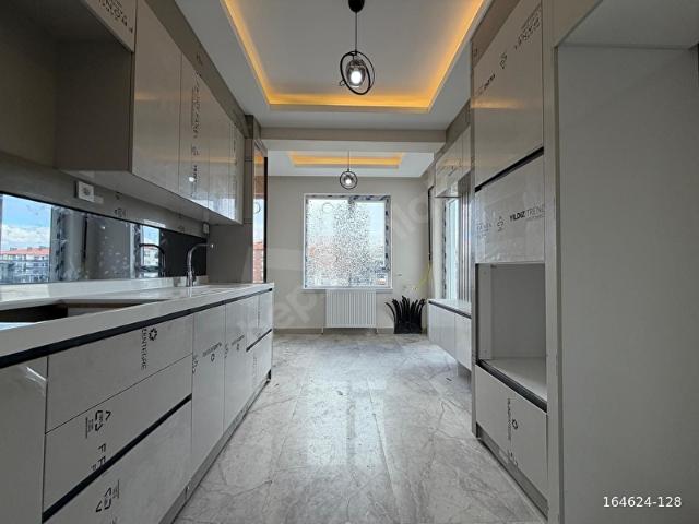 ROTA DAN ARA KATTA PARK CEPHELİ 3+1 DAİRE FIRSATI KAÇMAZ
