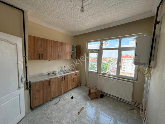 rota’dan Kiralık Seyran Mah.sanayi Caddesi 3+1