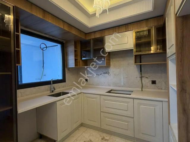Rota Dan Mastfroş Civarı 3+1 Kiralık Lüks Daire