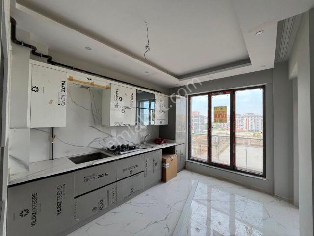 Rota’dan Satılık Yarenlerde Sıfır Daire
