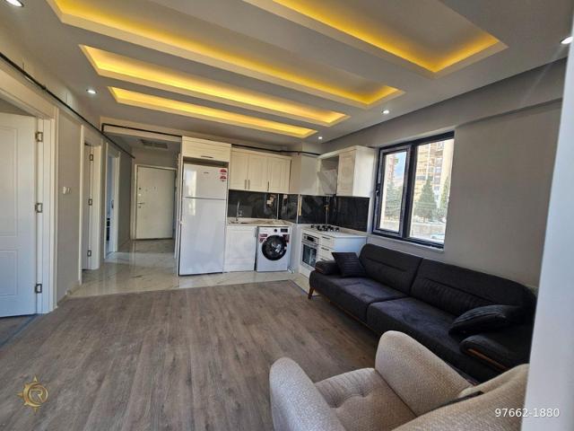 ROTA EMLAKTAN MERKEZİ KONUM EŞYALI YENİ YAPI 2+0 DAİRE