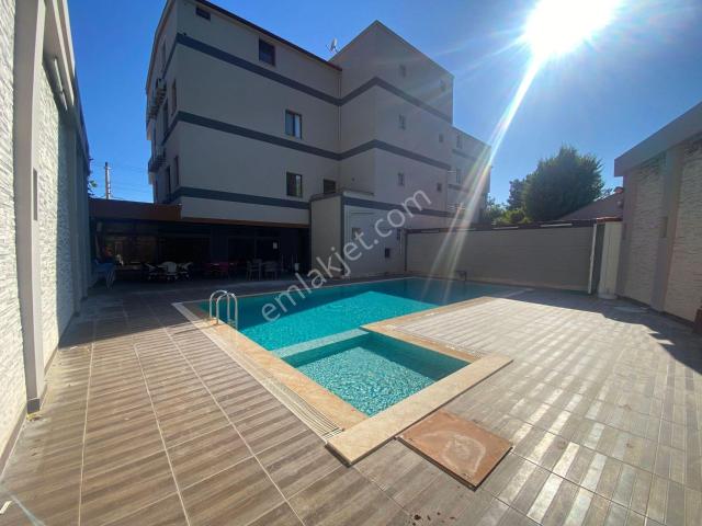 Rota Emlak'tan Özdere'de Deniz Manzaralı Havuzlu 1+1 Kiralık