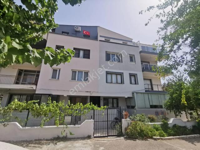 Rota Emlak'tan Geniş Ayrı Mutfaklı 140 M2 3+1 Kiralık Daire