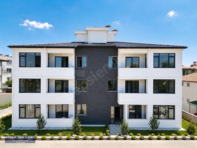 ROTA'DAN ARA KAT ÇOK GENİŞ 2+1 OTOPARKLI DAİRE