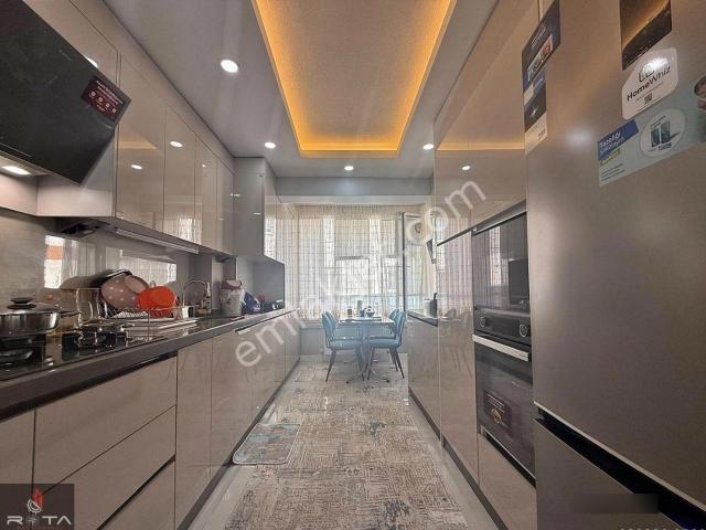 Rotadan Bölgesinin Vakkosu ! S.lüx Yapılı 280m2 Çift Giriş 4.5+1