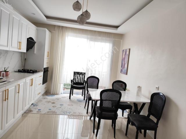 Rota'dan Şehir Hastanesi Karşısı 2+1 Havuzlu Büyük Daire