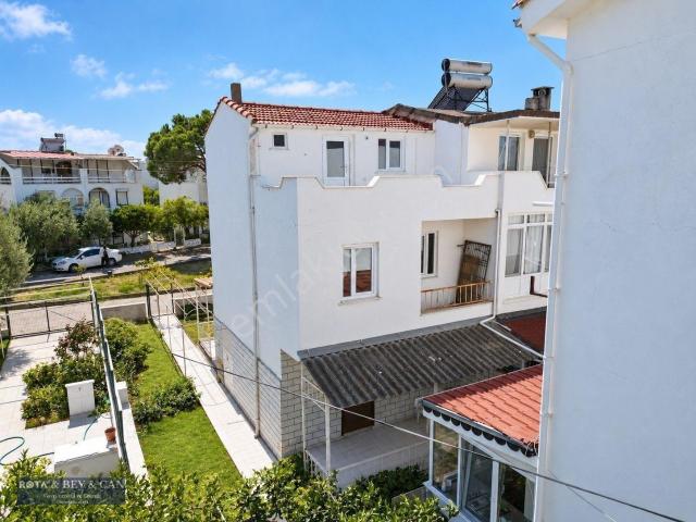 Rotadan | Harika Konumda | Bahçeli 2+1 | Fırsat Villa