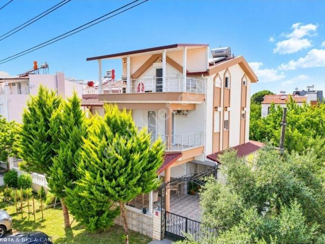 Rota'dan | Plaja 50 Adım Mesafede | Büyük 3+1 Tam Müstakil Villa