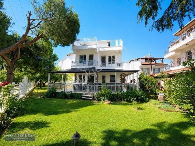 Rota'dan | Site İçerisinde | 3+1 | Ferah Fırsat Villa !