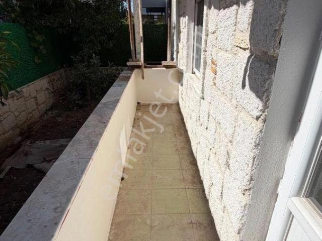 Rota'dan | 2+1 | 110 M² | Bahçe Kullanımlı | Sahil Yolu Üzeri Kiralık Daire