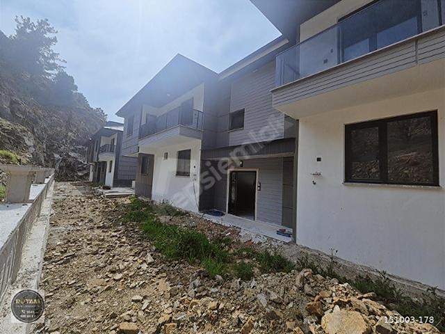 ROTAM EMLAKTAN MUĞLA ORTACA'DA HAVUZLU SİTEDE 1+1 SATILIK DAİRE