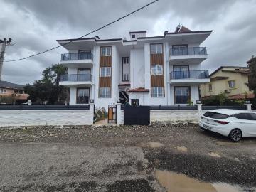 Rotam Emlaktan Ortaca'da Havuzlu Geniş Kiralık Daire