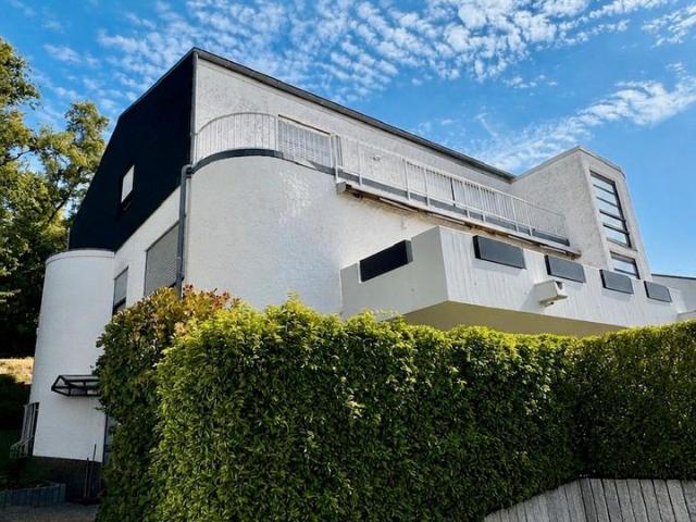 Rotenbühl: 3,5 Zimmer Wohnung mit Terrasse & eigenem Eingang