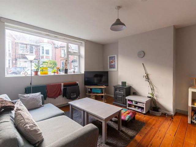 Rothbury Terrace, Heaton, Newcastle Upon Tyne NE6, 6 bed shared accommodation to rent, £550 pcm | PrimeLocation