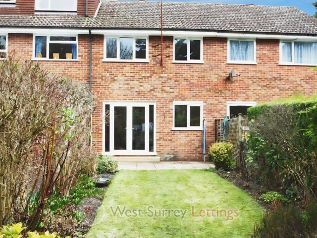 Rothbury Walk, Camberley, GU15 1BA 3 bed terraced house to rent £1,850 pcm £427 pw