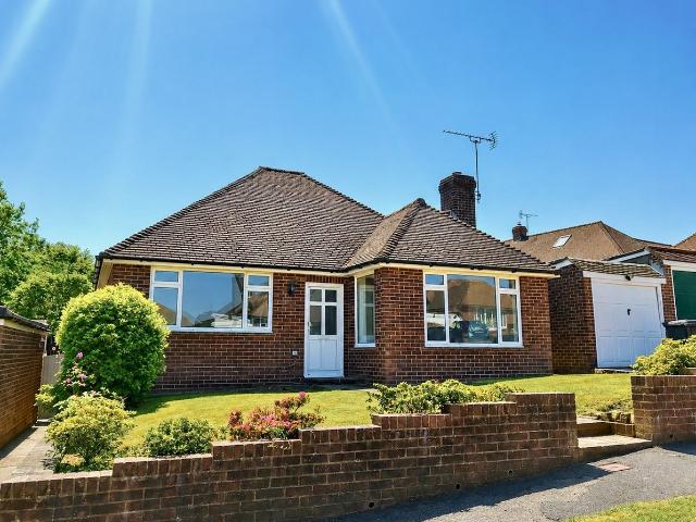 Rother View, Etchingham TN19, 2 bed bungalow to rent, £1,650 pcm | PrimeLocation