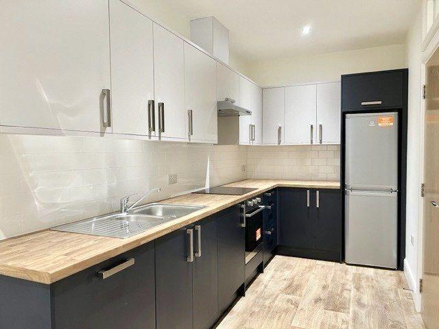 Rotherham S60, 2 bed flat to rent, £900 pcm | PrimeLocation