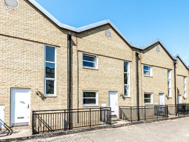 Rotherhithe Street, London SE16, 3 bed detached house to rent, £2,500 pcm | PrimeLocation