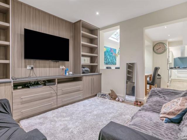 Rothesay Avenue, Nottingham NG7, 5 bed shared accommodation to rent, £793 pcm | PrimeLocation