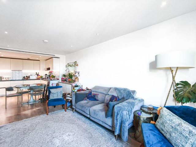 Rothesay House, Glenthorne Road W6, 3 bed flat to rent, £5,000 pcm | PrimeLocation