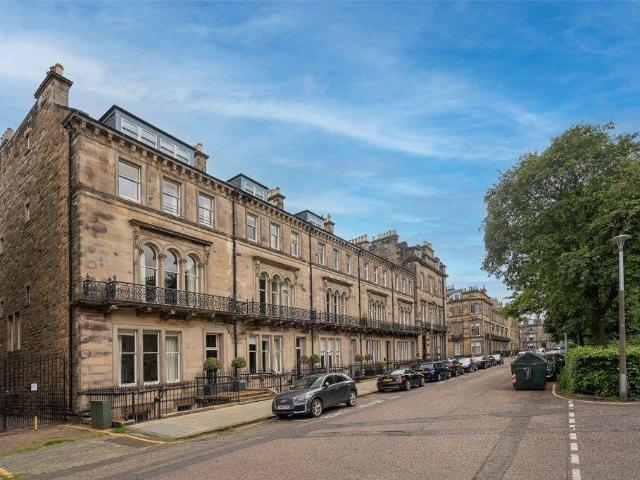 Rothesay Place, Edinburgh 1 bed apartment to rent £1,595 pcm £368 pw