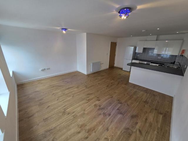 Rothesay Road, Luton, LU1 1 bed apartment to rent £1,100 pcm £254 pw