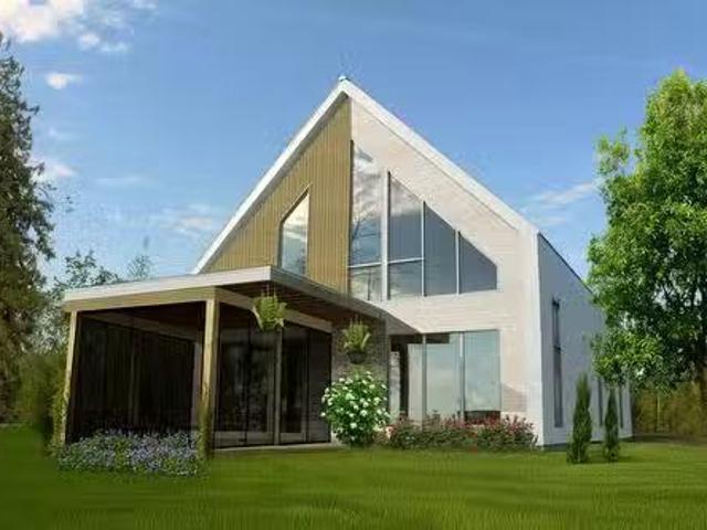 Route Des Outaouais, Brownsburg Chatham, QC, J8G 1T2 house f.