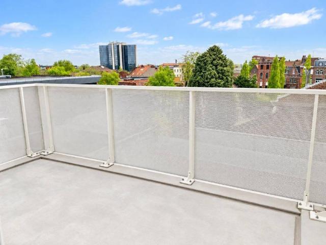 ROUBAIX – APPARTEMENT T2 AVEC BALCON ET PARKING