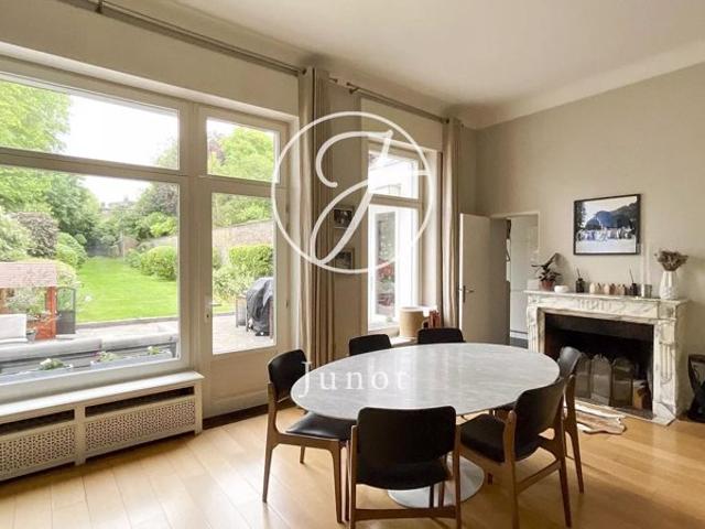 Roubaix – BARBIEUX – Maison bourgeoise à vendre – 272,64m2 – 9 pièces – 7 chambres – Jardin – Parkings / carport – Caves