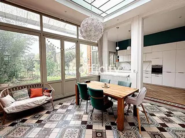 Roubaix 59100 Achat / Vente maison 11 pièces t11 jardin terrasse