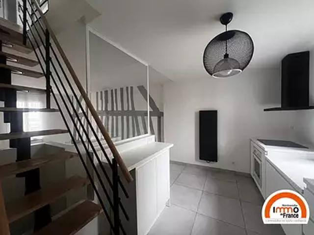 Rouen 76000 Location appartement 3 pièces t3 au dernier étage