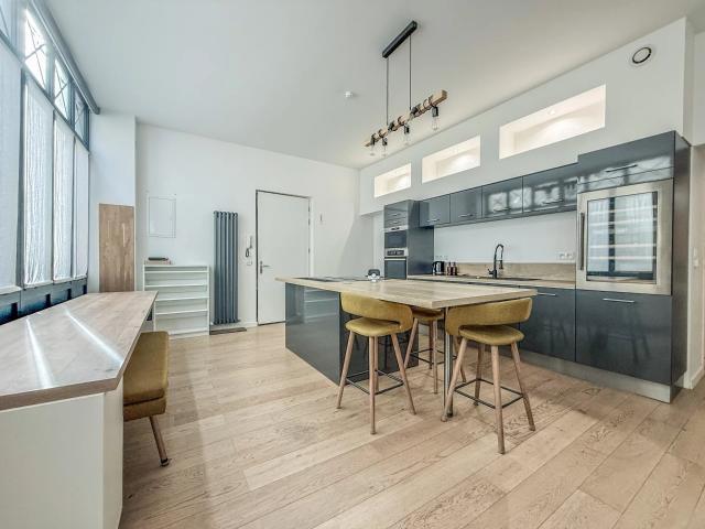 Rouen Vieux Marché – T2 BIS / Loft 61m² avec mezzanine, DPE C –