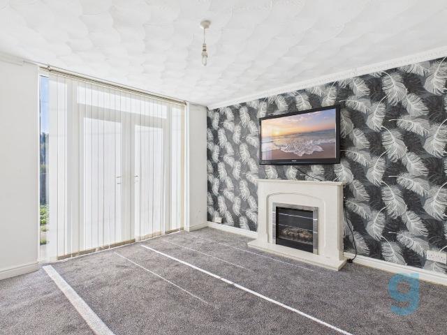 Round Hey, Liverpool L28, 2 bed terraced house to rent, £900 pcm | PrimeLocation