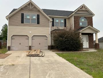 Round Stone Dr