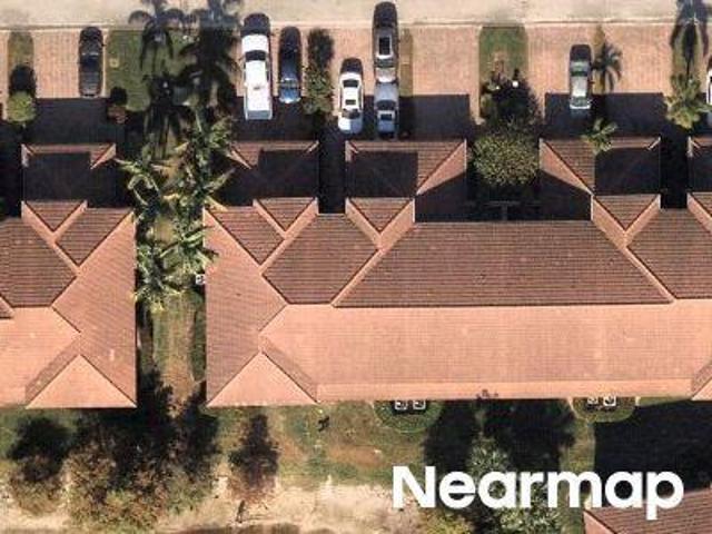 Roundstone Cir