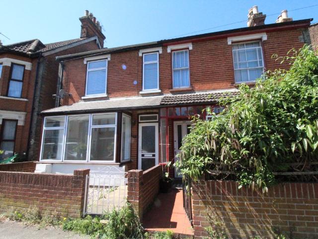 Roundwood Road, Ipswich IP4, 3 bed semi detached house to rent, £1,300 pcm | PrimeLocation