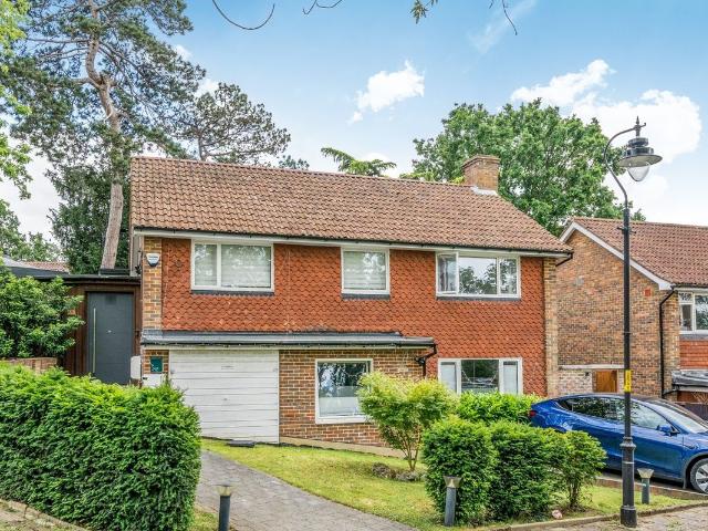 Rouse Gardens, Dulwich, London SE21, 4 bed detached house to rent, £6,000 pcm | PrimeLocation