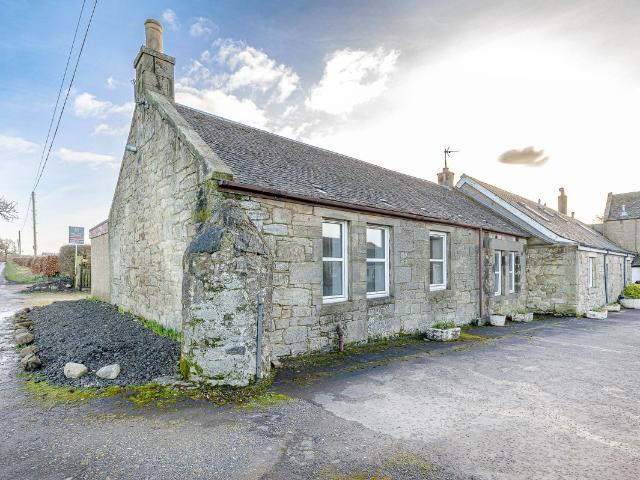 Rousland Farm, Linlithgow EH49, 2 bed cottage to rent, £1,350 pcm | PrimeLocation