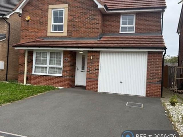 Rovers Way, Doncaster, DN4 4 bed detached house to rent £1,700 pcm £392 pw