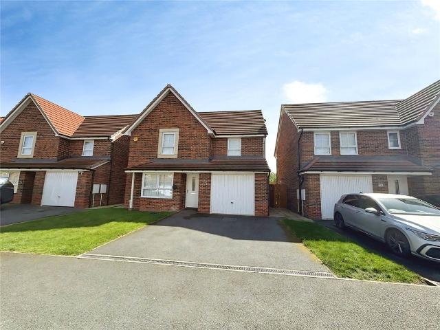 Rovers Way, Doncaster, South Yorkshire DN4, 4 bed detached house to rent, £1,750 pcm | PrimeLocation