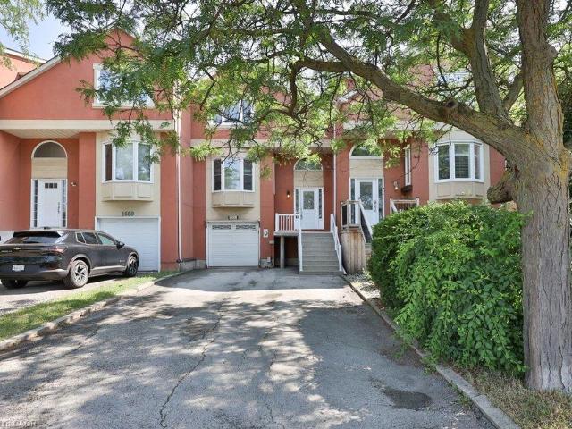 Row/Townhouse Property
