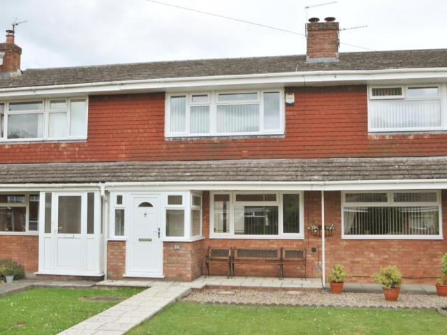 Rowan Walk, Bristol BS31 3 bed terraced house to rent £1,450 pcm £335 pw