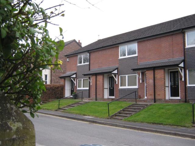 Rowan Court, Wilmslow, Wilmslow, Cheshire SK9, 2 bed flat to rent, £1,350 pcm | PrimeLocation