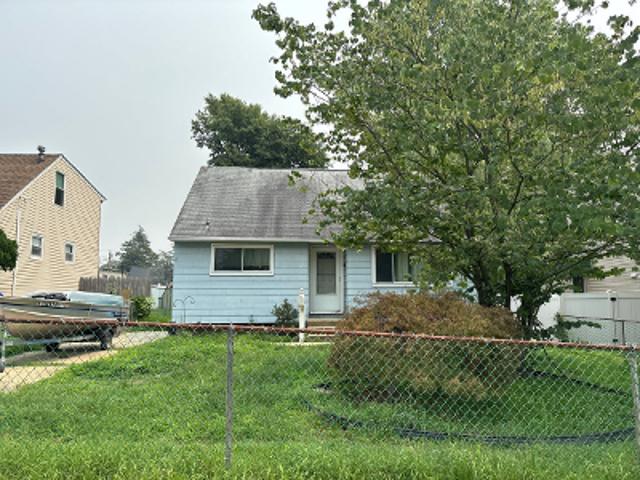 Rowand Ave