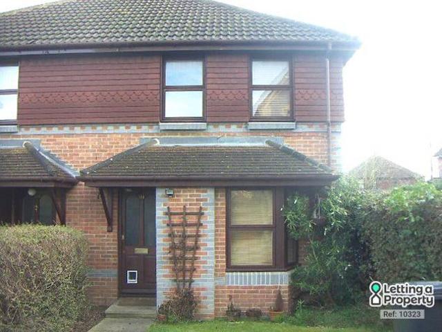 Rowe Court, Grovelands Road, Reading, Berkshire RG30, 1 bed end terrace house to rent, £1,100 pcm | PrimeLocation