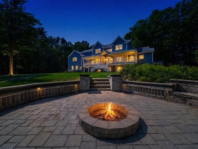 Rowe Falls Ln, York, Home For Sale