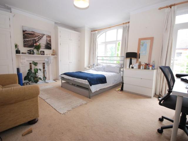 Rowfant Road, Balham SW17, 4 bed terraced house to rent, £4,800 pcm | PrimeLocation